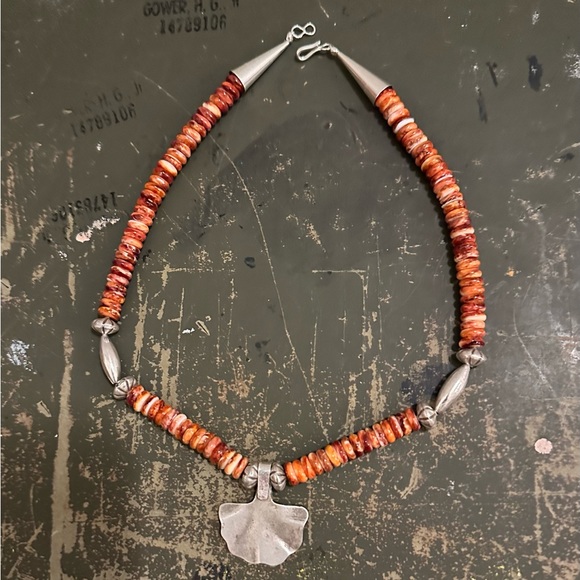 Hand Crafted “One of a Kind” Orange Spiny Oyster & Sterling Silver Necklace - Picture 1 of 3